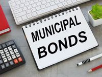 Municipal%20bonds%20notepad%20with%20text%20on%20white%20keyboard